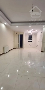 ۵۸ متر / کلید نخورده / روبروی تیراژه