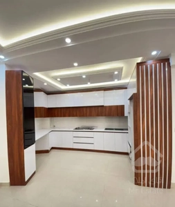 فروش آپارتمان ۱۳۸ متری طبقه ی ۲