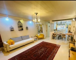 55متر تکواحدی خوشگل بالای بوستان سعدی