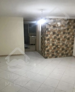 62 متری یه خوابه تخلیه خیابان بزرگمهر