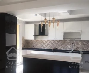 ۱۱۸متر دو خواب  برج کوهک