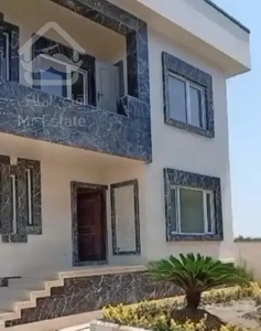 ویلا۳۰۰ زیر بنا ۲۱۰سه خواب دوبلکس نوساز سندتکبرگ