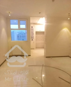 فردوس غرب ۶۰ متر کلید نخورده