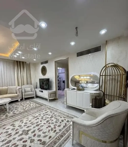 ۷۲ متر فول دیزاین سالن پرده خور بدون مشابه