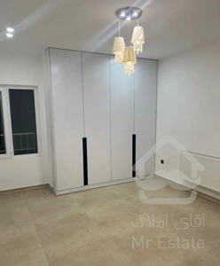 اپارتمان نوساز فول سه طرف نور