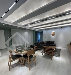 ۸۷متر/ شاهکار معماری نوین/غرق در نور /تاپ لوکیشن