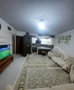 ۵۴متر خوش نقشه// خ لرستان// آسانسور دار