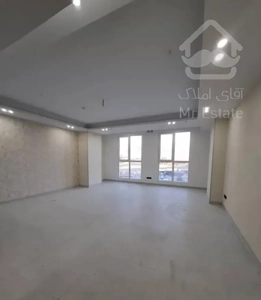 ۱۱۸ متری رونیکا پالاس کوهک دریاچه چیتگر