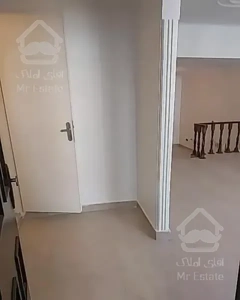 ۱۱۴متر ۳خ با پارکینگ و انباری سیدخندان. دبستان