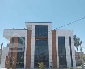 کاخ ویلایی هوشمند / ۶۸۵ متر بنای لوکس