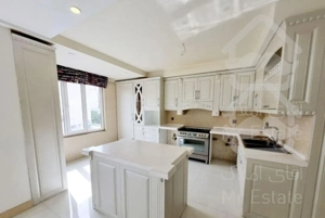 ظفر دلیری ۱۵۰ متر / ۲ جهت نور/ بازسازی شیک