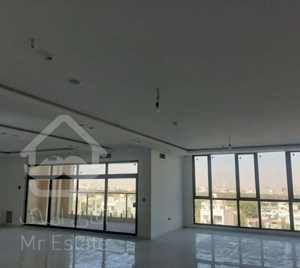 ۱۷۵متری لوکس/لابی مجلل/۲پارکینگ