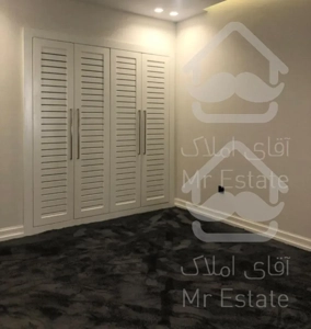 آپارتمان ۱۲۲ متری برای فروش در فرمانیه