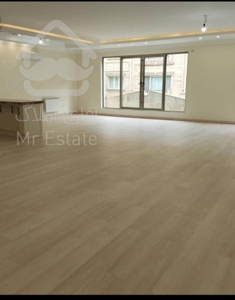 فروش ۱۷۵ متر مناسب سخت پسندان