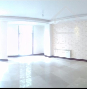 فروش ۱۰۰ متری غرق در نور