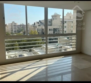 فروش ۱۱۷ متری در سازمان برنامه شمالی