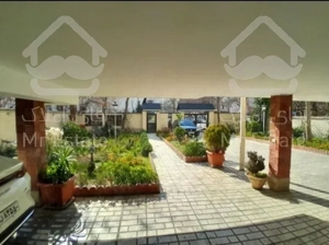 شمال جردن ۱۲۰متر بازسازی شده/فول امکانات