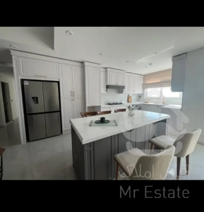 فروش واحد ۱۰۲متری ۲ خواب دریاچه برج مدیران۲