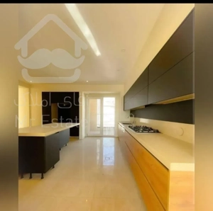 ۹۰ متر،بدونه پرتی، با مهدسی شوده عالی ،۲خواب بزگ،سالن پذیرای بزگ،بالکن،پارکینگ،انباری،رفگاردن،