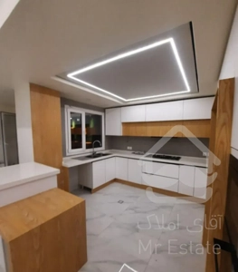 واحد ۱۱۰ متری فردوس غرب، واحد تخلیه، آماده تحویل