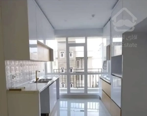 اجاره واحد ۱۱۰ متری نوساز