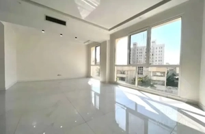 اجاره واحد ۱۲۰ متری در بلوار فردوس، واحد تخلیه آماده بازدید