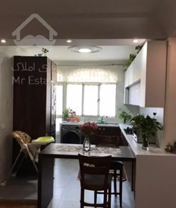 فروش 80 متری پاسداران