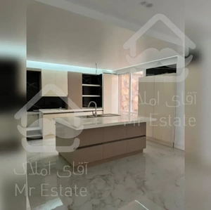 145 متر تاپ لوکیشن دروس