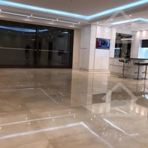 ۹۵ متر/سوپر سازه/الماس درخشان در قلب چهارباغ