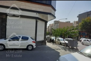 مستغلات تجاری 1350 متری