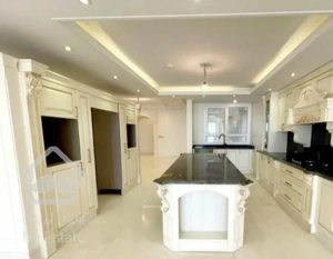 فروش آپارتمان 117 متر هروی فرعی دنج