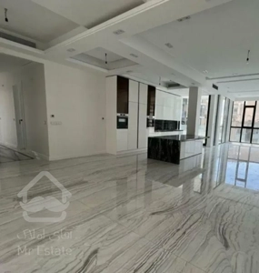 فروش 200 متری پاسداران