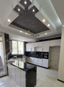 فروش 122 متر در دولت