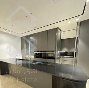 310 متری پاسداران کلید نخورده