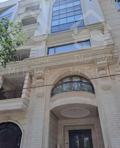 نیاوران/۱۸۰متر/سه خواب/تاپ لوکیشن