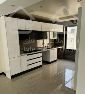 آپارتمان ۱۸۵ متری برای اجاره در آجودانیه