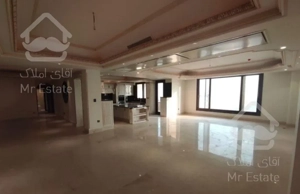 آپارتمان ۳۴۵ متری برای فروش در ولنجک