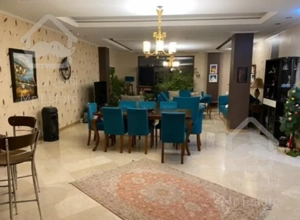 آپارتمان ۲۰۰ متری برای اجاره در آجودانیه