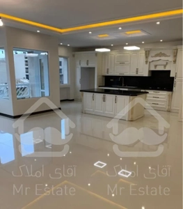 آپارتمان ۲۰۶ متری برای اجاره در نیاوران