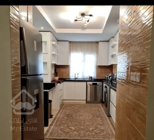 آپارتمان ۱۰۸ متری رهن و اجاره برج دریاچه چیتگر کلید نخورده فول دیزاین اکازیون