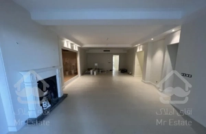 آپارتمان ۲۲۵ متری برای اجاره در فرمانیه