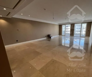 آپارتمان ۲۹۶ متری برای اجاره در الهیه