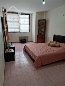 ۲۰۹متر * ۴خواب * تک واحدی * قدراسهم دار