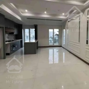 ۷۸ متر/دو خواب/۸ ساله/فول امکانات/بلوار بعثت