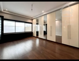 فروش اپارتمان زیر قیمت سالن پرده خور نور و نقشه عالی