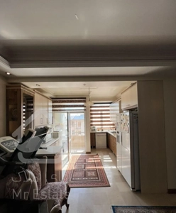 ۶۲ متر / روبه آفتاب / کم سن / شهرک نفت