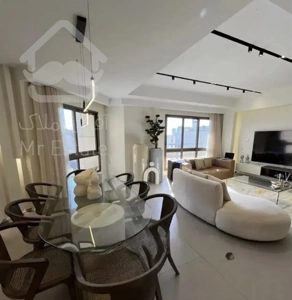 ۱۳۰ متر ۳ خواب  تاپ لوکیشن یوسف آباد