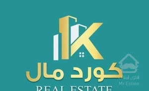 آپارتمان ۱۶۳متری/سه خواب/دو نبش ادب