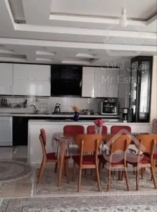 ۱۳۵م ۳خ تکواحدنوسازدرحدکلیدنخورده تامتروقایم۱دقیقه