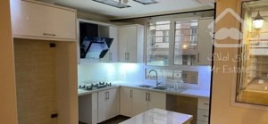 ٩٣ متر  رو به آفتاب بلوار بعثت